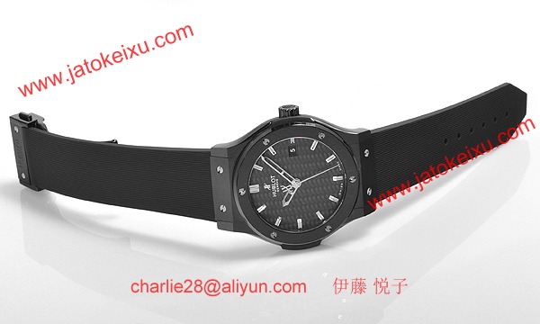 (HUBLOT)ウブロ ブランドコピー クラシック フュージョン ブラックマジック セラミック４２ｍｍ 542.CM.1770.RX