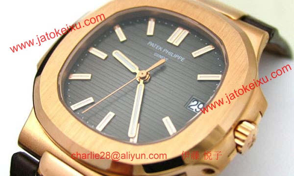 パテックフィリップ 腕Patek Philippeノーチラス　ラージ 5711R-001